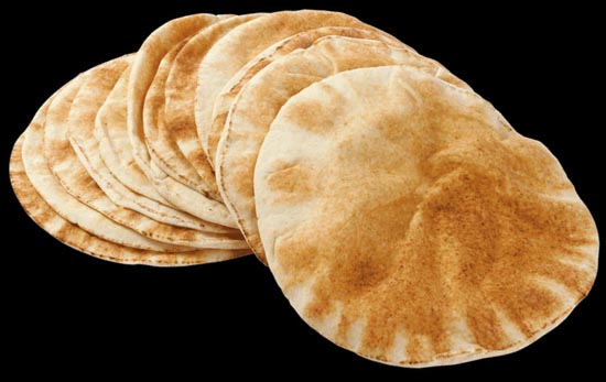 أهالي جرش يشتكون بيعهم الخبز بأعلى من سعره المعتمد أهالي جرش يشتكون بيعهم الخبز بأعلى من سعره المعتمد