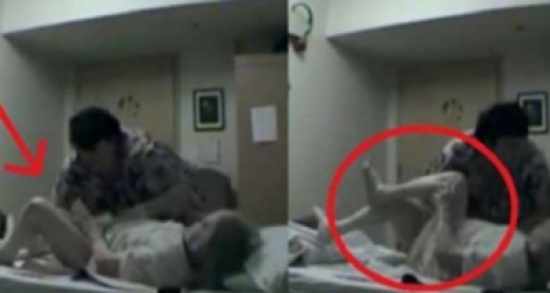 فيديو: أفعال شنيعة بمنزلٍ للعجزة..لن تصدق ما وجده عندما وضع كاميرا في غرفة والدته