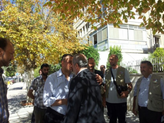 وزير الاوقاف يودع اعضاء ﻿البعثة الادارية المغادر﻿ة للحج ( صور )