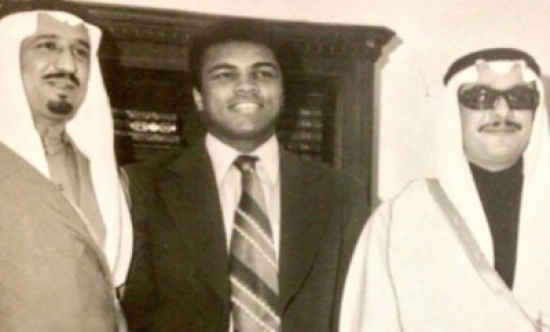 بالفيديو : رؤساء عرب ومسلمون زارهم محمد علي كلاي