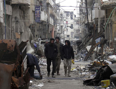 وقف لاطلاق النار بين القوات النظامية ومقاتلي المعارضة في برزة بشمال دمشق