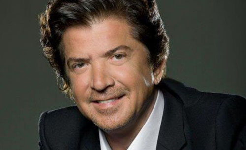 وليد توفيق يصوِّر أغنية باللهجة المغربية