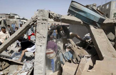 طيران التحالف يستهدف دورية للحوثيين في “حرض” الحدودية طيران التحالف يستهدف دورية للحوثيين في “حرض” الحدودية