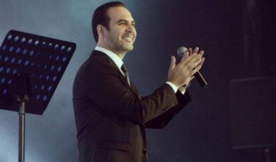 وائل جسار يغني "بلاي باك" في أعياد بيروت ويوضح السبب