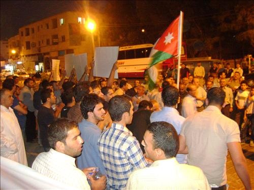 " اصرار " تنطلق في إربد دعما لمرسي " اصرار " تنطلق في إربد دعما لمرسي