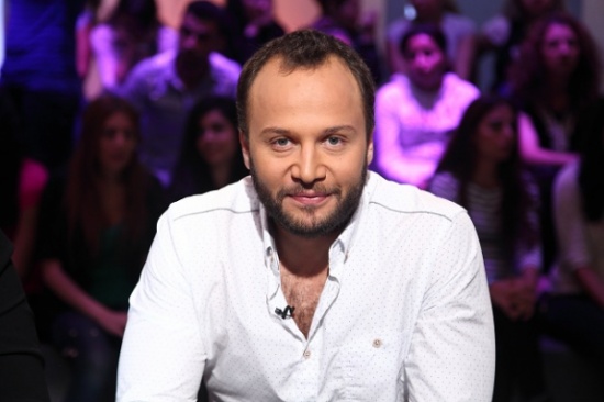 مكسيم خليل يُطالب بعيد للرجل في يوم المرأة العالمي مكسيم خليل يُطالب بعيد للرجل في يوم المرأة العالمي