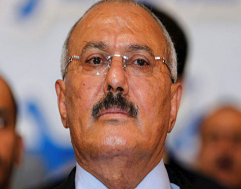 "كاميرا مراقبة" تكشف لحظات مقتل علي عبد الله صالح (صور)