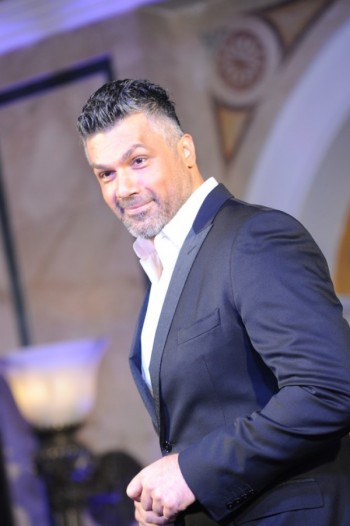 فارس كرم يجمع هيفا ونجوى وأحلام وشذى حسون