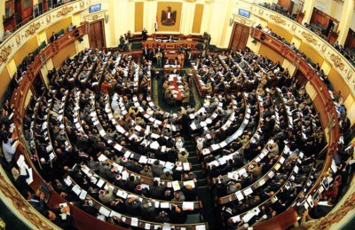 البرلمان المصري الجديد يعقد أولى جلساته البرلمان المصري الجديد يعقد أولى جلساته