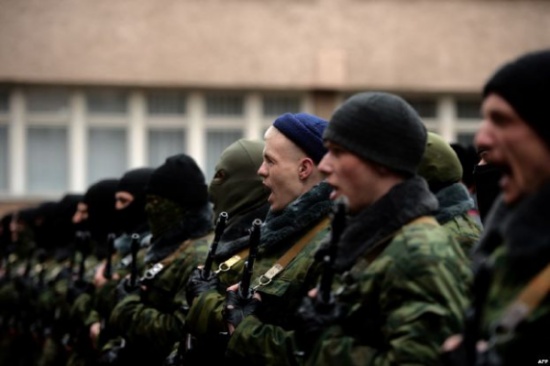 كيري يدعو الى التطبيق "الفوري" لاتفاق جنيف حول اوكرانيا