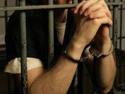 توجيه تهمة '' تقويض نظام الحكم '' للناشط سحويل توجيه تهمة '' تقويض نظام الحكم '' للناشط سحويل
