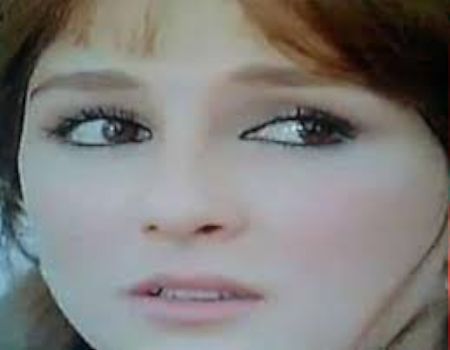 بالفيديو.. فى أول مداخلة تلفونية لها: نجلاء فتحي تطمأن محبيها بعد رحلة علاج ناجحة بالفيديو.. فى أول مداخلة تلفونية لها: نجلاء فتحي تطمأن محبيها بعد رحلة علاج ناجحة