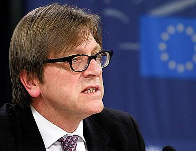 سياسي يطالب كيري بالاعتذار أمام البرلمان الأوروبي عن عمليات التجسس