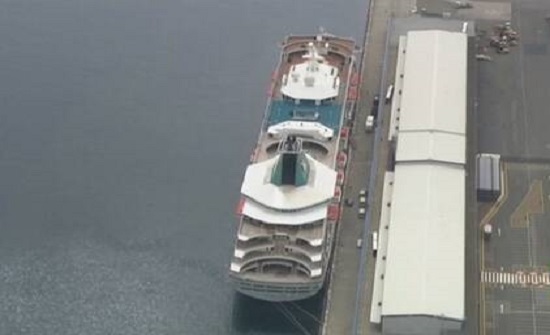 بالفيديو : وفاة أحد أفراد طاقم سفينة ألمانية قيد الحجر الصحي في أستراليا