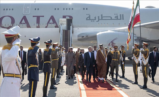 أمير قطر يزور إيران للمرة الأولى منذ توليه الحكم