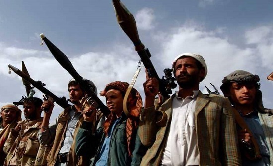 ميليشيا الحوثي تستخدم المساجد كمواقع عسكرية