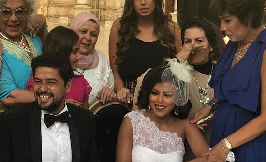 بالصور : اللقطات الأولى لعقد قران ناهد السباعي واكسسوار شعرها يخطف الأنظار بالصور : اللقطات الأولى لعقد قران ناهد السباعي واكسسوار شعرها يخطف الأنظار