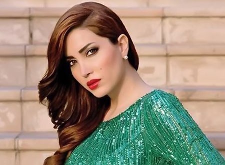 نسرين طافش تصفع صديقها.. ثم تعتذر.. فيديو نسرين طافش تصفع صديقها.. ثم تعتذر.. فيديو