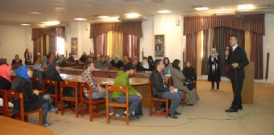 مبادرة أبدا بخطوة تنظم ورشة عمل حول إدارة مكان ووقت الدراسة