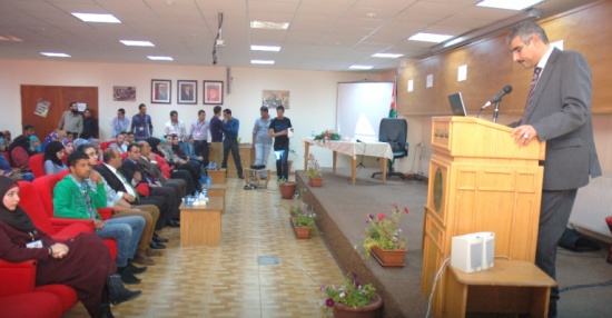 نادي الأعمال الطلابي في الطفيلة التقنية يحتفل بسنويته