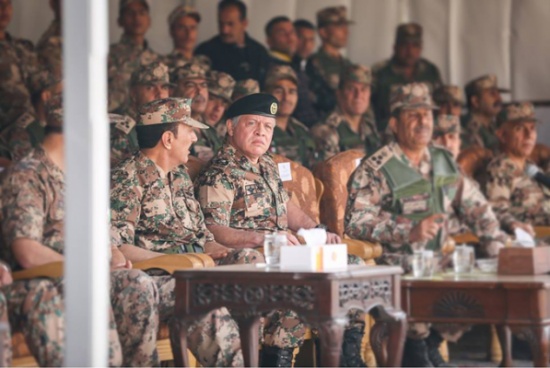 فاعليات تؤكد التفافها خلف القيادة الهاشمية والقوات المسلحة فاعليات تؤكد التفافها خلف القيادة الهاشمية والقوات المسلحة