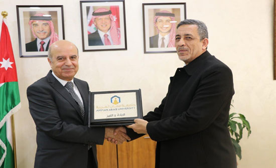 "عمان العربية" بصدد ابرام اتفاقية تعاون مع جامعة عراقية حكومية في المجالات الطبية والصيدلة