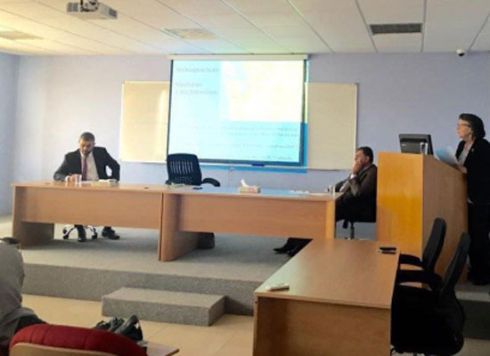 قاضية أمريكية تستعرض النزعات البيئية في جامعة البترا