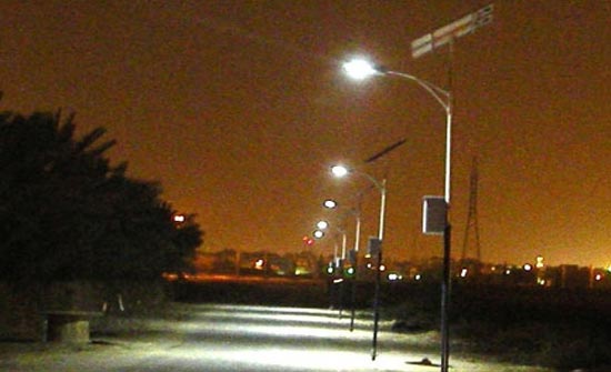 فراج:  امانة عمان ستوفر 50% من فاتورة إستهلاك إنارة الشوارع