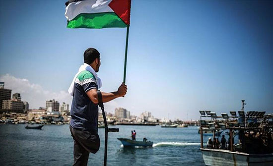 إسرائيل تعيد توسيع منطقة الصيد البحري في غزة إلى 15 ميلا إسرائيل تعيد توسيع منطقة الصيد البحري في غزة إلى 15 ميلا