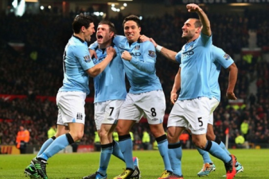 السيتي يؤجل أفراح مانشستر (فيديو) السيتي يؤجل أفراح مانشستر (فيديو)