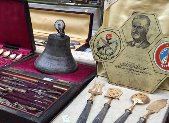 بالصور.. روسيا تبيع الأسد في سوق الخردة