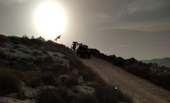 الاحتلال ينصب خياما ويجري تدريبات عسكرية في نابلس الاحتلال ينصب خياما ويجري تدريبات عسكرية في نابلس