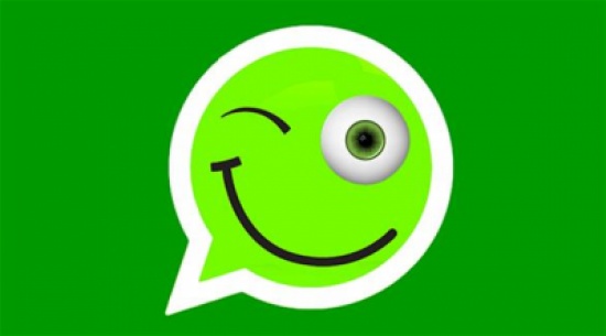 أغرب 5 قصص حدثت عبر "واتس آب"