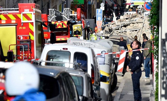 بالصور : مبنى من 6 طوابق ينهار في قلب مرسيليا