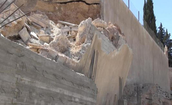 المهندس العنانزة يدعو إلى الاهتمام بالصحة والسلامة المهنية في المشاريع الإنشائية المهندس العنانزة يدعو إلى الاهتمام بالصحة والسلامة المهنية في المشاريع الإنشائية