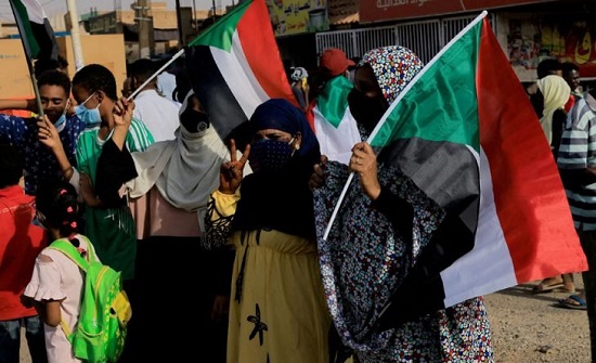 لجنة العلاقات الخارجية في مجلس الشيوخ الأمريكي تقر مشروع يدين الانقلاب العسكري في السودان لجنة العلاقات الخارجية في مجلس الشيوخ الأمريكي تقر مشروع يدين الانقلاب العسكري في السودان