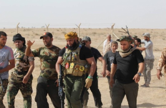أبو عزرائيل على حدود سوريا ويتوعد بدخولها (شاهد) أبو عزرائيل على حدود سوريا ويتوعد بدخولها (شاهد)