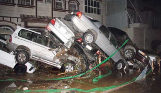 أحكام بالسجن على 21 شخصا في اتهامات بالفساد فجرتها السيول في السعودية