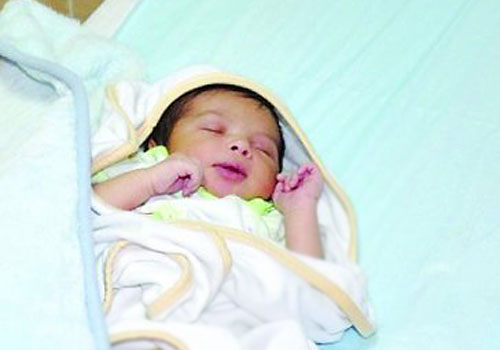 العثور على لقيط أمام مسجد بجبل النصر