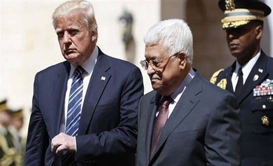 ترامب يوقع قانون "تايلور فورس" لخنق السلطة الفلسطينية ترامب يوقع قانون "تايلور فورس" لخنق السلطة الفلسطينية