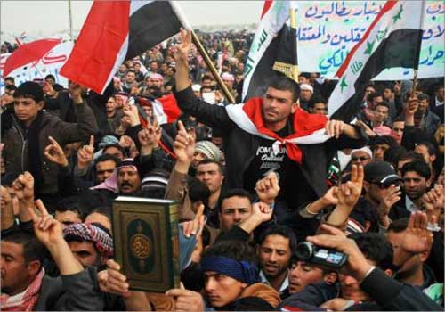 مظاهرات حاشدة في العراق مظاهرات حاشدة في العراق