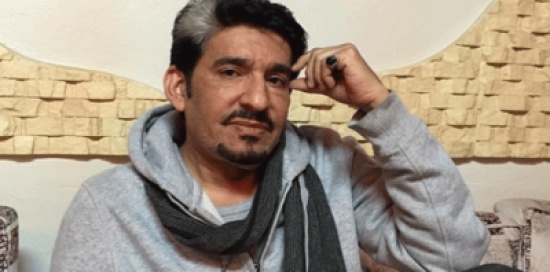 هل بإمكانك أن تحزر أيهم الفنان السعودي عبدالله السدحان..صورة هل بإمكانك أن تحزر أيهم الفنان السعودي عبدالله السدحان..صورة
