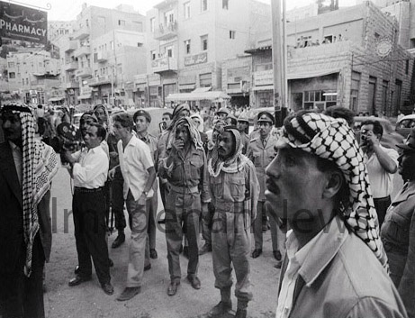 بالصور : أردنيون يتابعون التلفزيون لاول مرة في حياتهم بالصور : أردنيون يتابعون التلفزيون لاول مرة في حياتهم