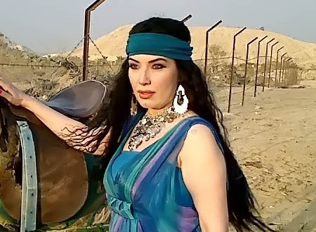عبير صبري : الحجاب لا يشغل تفكيري عبير صبري : الحجاب لا يشغل تفكيري