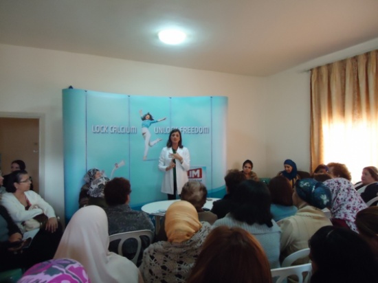 الشبكة الإقليمية للمرأة تنظم ندوة للوقاية من "هشاشة العظام" الشبكة الإقليمية للمرأة تنظم ندوة للوقاية من "هشاشة العظام"