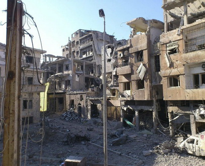 قوات الأسد تقصف أحياء ريف دمشق وسط دعوات لإغاثة المحاصرين