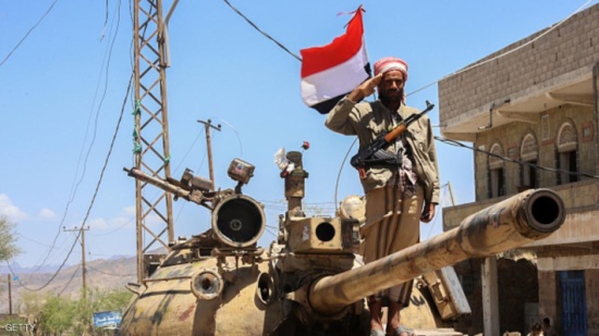 سلسلة انفجارات تهز تعز إثر قصف عنيف للحوثيين