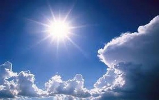 أجواء حارة يوم الخميس في أغلب المناطق