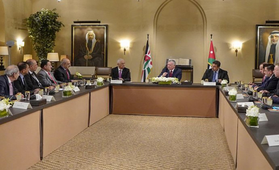 الملك يلتقي اعضاء كتلة مبادرة النيابية الملك يلتقي اعضاء كتلة مبادرة النيابية