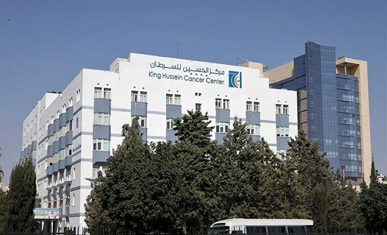 الخطوط الجوية القطرية تتبرع بأجهزة حديثة لمركز الحسين للسرطان الخطوط الجوية القطرية تتبرع بأجهزة حديثة لمركز الحسين للسرطان